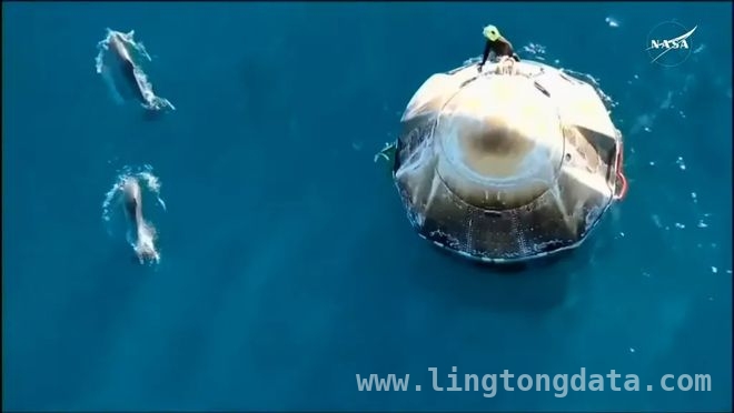 286天星际“漂泊”，宇航员成功着陆佛罗里达 太空滞留286天，宇航员平安重返地球家园