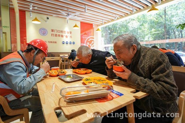 湘潭杉山社区食堂：为老人撑起餐饮“保护伞”