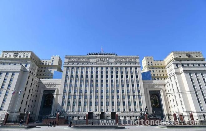 普京响应美倡议停火，乌无人机袭击俄油库有何意图？，乌趁普京停火之机袭击俄能源设施，局势再生变数