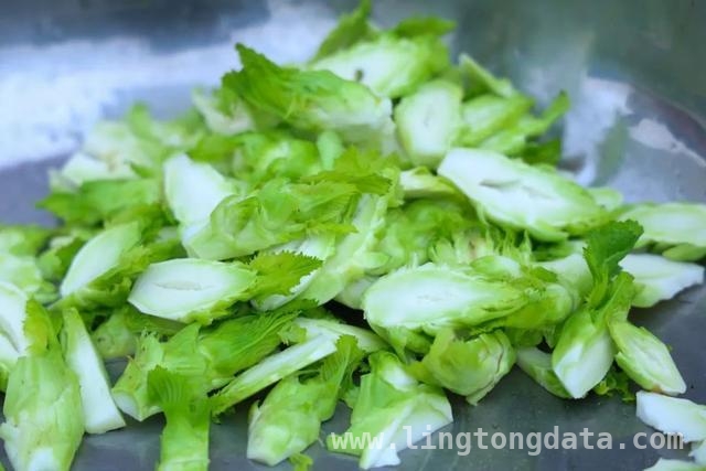 儿菜登场，开启春日美食新体验，春日尝鲜，儿菜吃法大揭秘