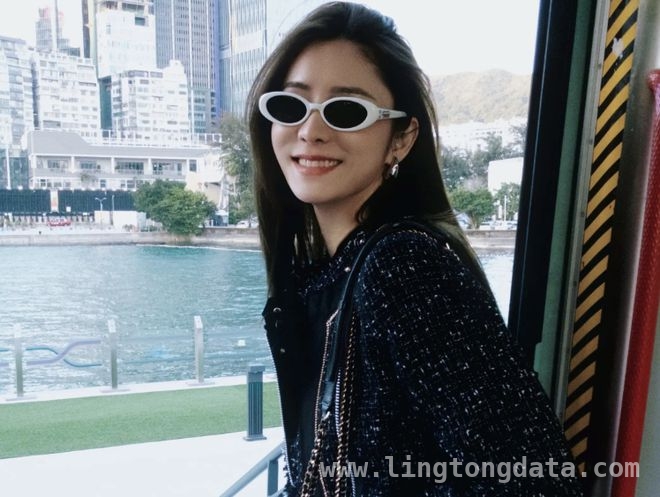 张馨月检查保姆行李引众怒，豪门阔太人设要崩？，张馨月对保姆苛刻遭吐槽，林峯路人缘也受牵连！