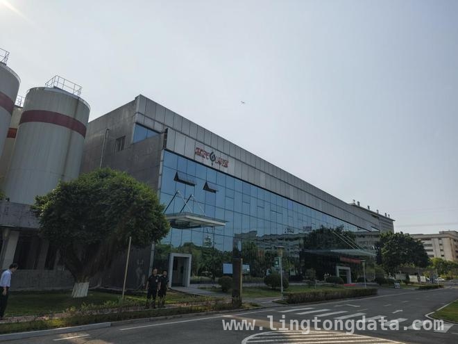 重庆啤酒与重庆嘉威合同纷争：是历史遗留还是利益纷争？，重庆啤酒、重庆嘉威互指歪曲事实，合同纠纷走向何方？