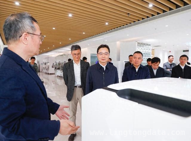 聚焦生命健康产业，王华杰走访调研企业谋发展