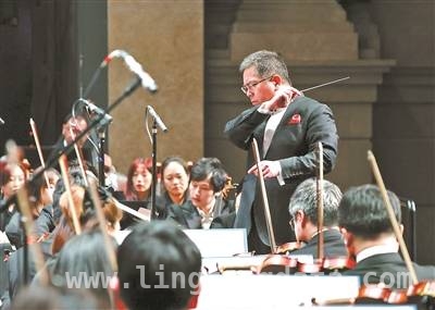 肖斯塔科维奇：用音乐拥抱时代，传递希望之光 从“肖五”看肖斯塔科维奇创作风格的转变与坚守