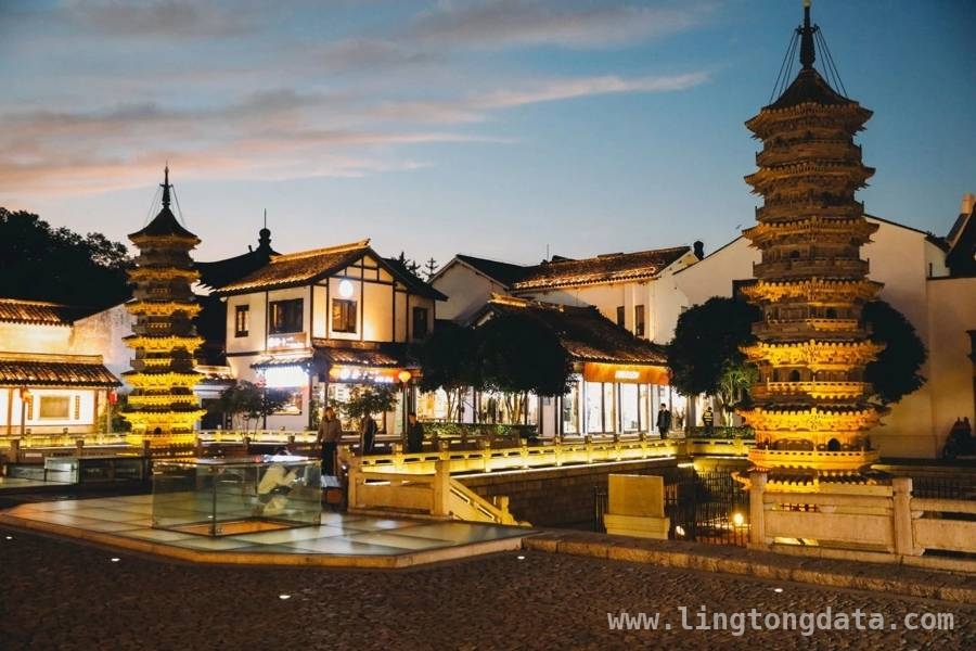 中国车手周冠宇现身，F1中国赛与嘉定文旅盛宴同步开启
