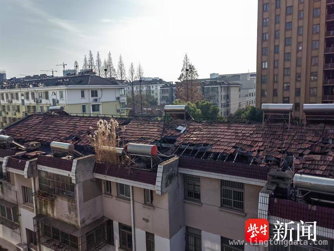 老旧小区屋顶瓦片频脱落，盐城惠民苑居民盼改造盼了多久？