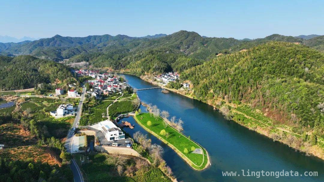 3月21日，黄山新闻发布会释放旅游新信号！，黄山旅游大揭秘：新闻发布会上的精彩亮点