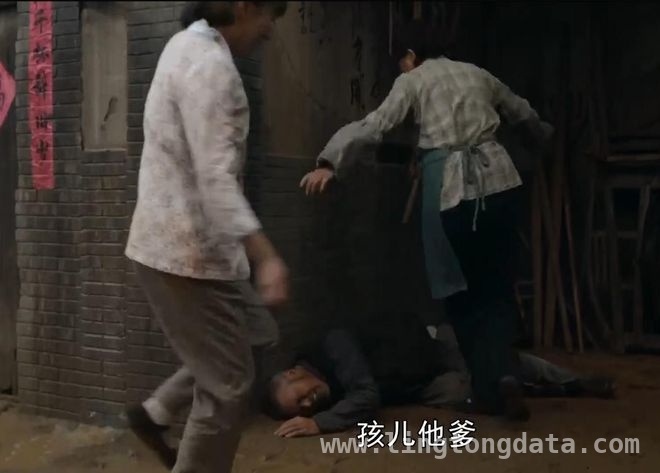 故乡的泥土：理想丰满现实骨感？，剖析故乡的泥土：从期待到失望的落差