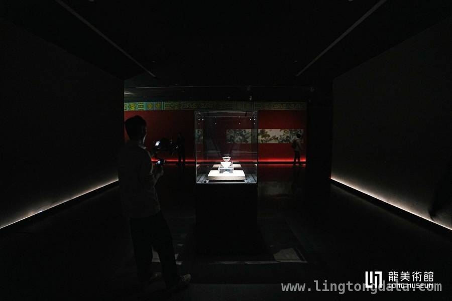 “天地大观”大展：三千年文明印记惊艳亮相，龙美术馆“天地大观”展：天价古董汇聚，共赏华夏文明
