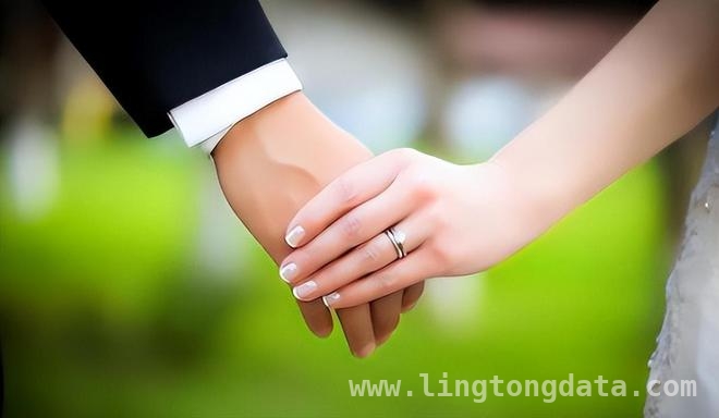从甜蜜婚姻到破碎残局：护士出轨引发的风波 护士出轨后狮子大开口，丈夫曝光引轩然大波