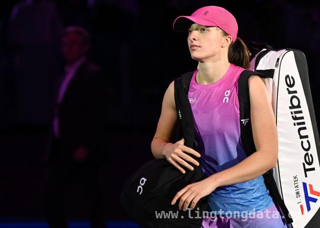 WTA1000迈阿密站第二轮：赛场风云变幻，晋级与出局交织 WTA1000迈阿密站次轮赛况：种子选手与黑马的激烈碰撞