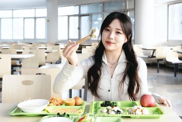 春季减肥好时机，北科大减脂餐与学子的蜕变，国家指南与学校实践，大学生减肥正当时