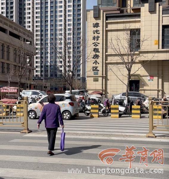 免费鸡蛋背后的陷阱：七旬老太信息泄露陷纠纷 领鸡蛋引发大麻烦，西安老人身份被盗用开店惹官司