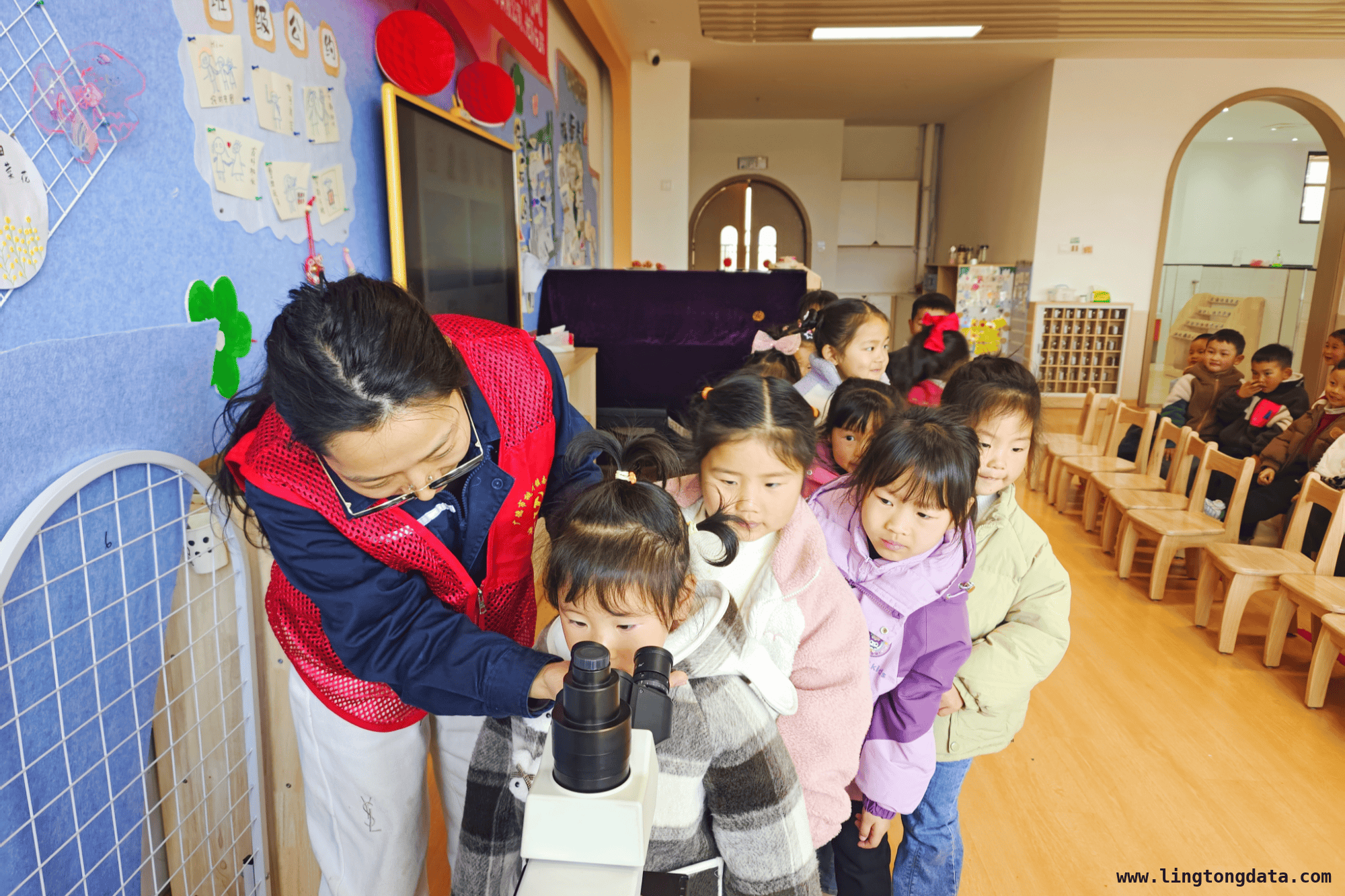 走进广德幼儿园“世界水日”活动，感受节水魅力 广德清水湾幼儿园：“世界水日”科普唤醒孩子环保之心