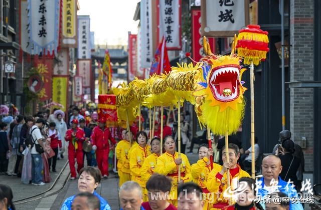 肥东撮街簪花节：千年文化绽放新魅力，肥东撮街簪花节，让非遗簪花文化焕发生机