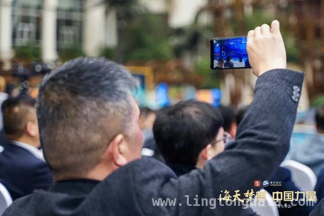 第七代海之蓝与高线光瓶酒登场，洋河引领白酒新潮流