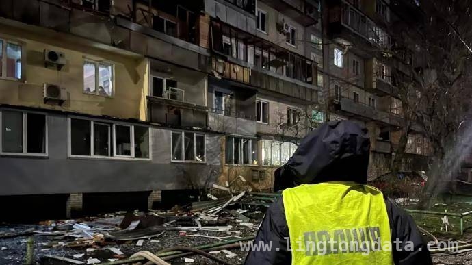 当地时间23日，基辅空袭惨剧致3死10伤！ 俄军无人机袭击，基辅多州遭袭伤亡几何？