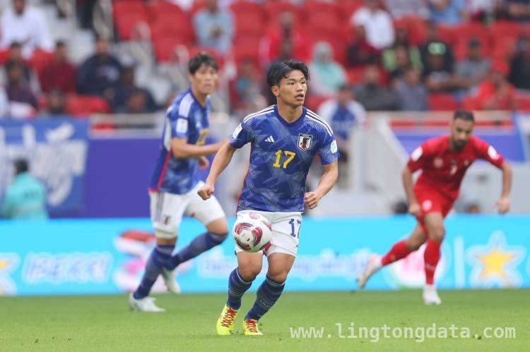 晋级世界杯后，日本国脚旗手怜央谈赛场经历与期待 提前晋级世界杯，日本国脚旗手怜央吐露心声与目标