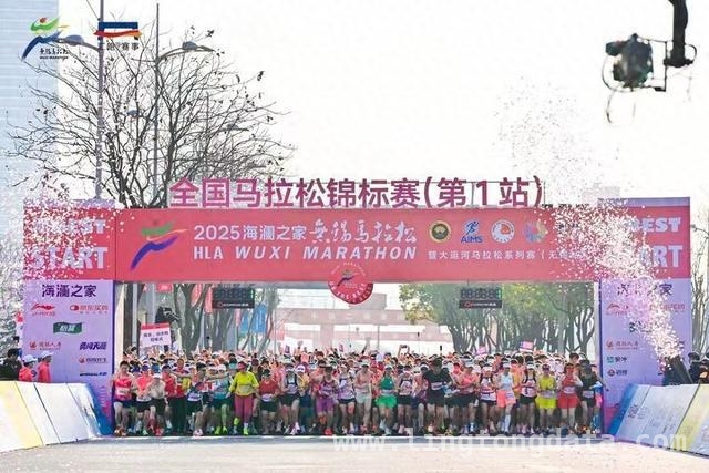 2025无锡马拉松：高热度赛事见证选手风采