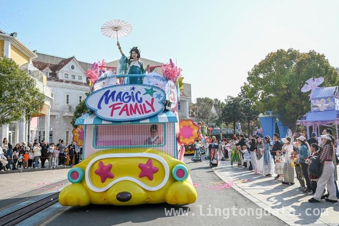 2025上海欢乐谷国潮文化节，多维次元穿越之旅！，上海欢乐谷国潮文化节，开启今春国风狂欢！