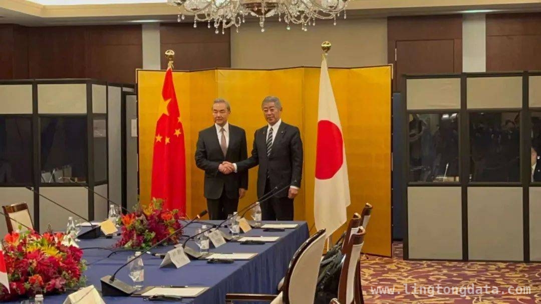 日本官员表态推动中日关系发展，强调多领域合作 岩屋毅：中日加强合作，共护地区和平稳定