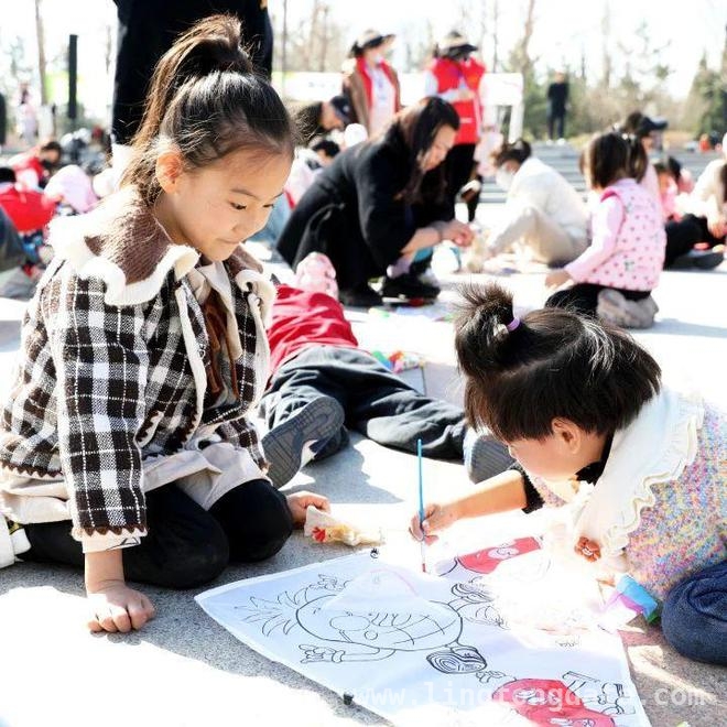 河口区实验幼儿园春归风筝节：亲子共绘春日美好