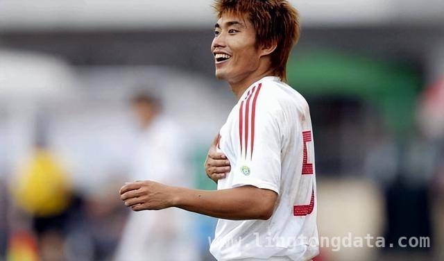 昔日球星郑智：退役后仍为足球发光发热
