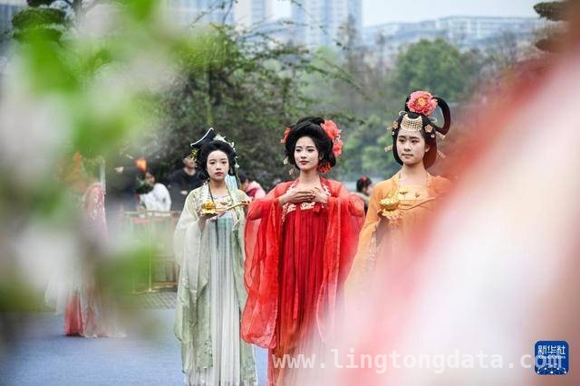 重庆璧山秀湖公园：一场传统文化礼仪的沉浸式盛宴，重庆璧山秀湖公园传统文化礼仪展示活动，带你领略中华古韵