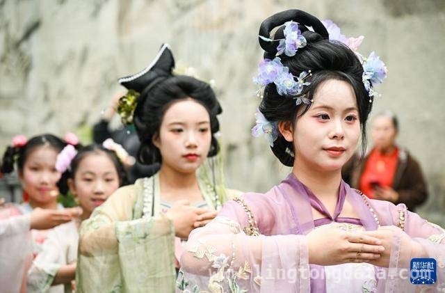 重庆璧山秀湖公园：一场传统文化礼仪的沉浸式盛宴，重庆璧山秀湖公园传统文化礼仪展示活动，带你领略中华古韵