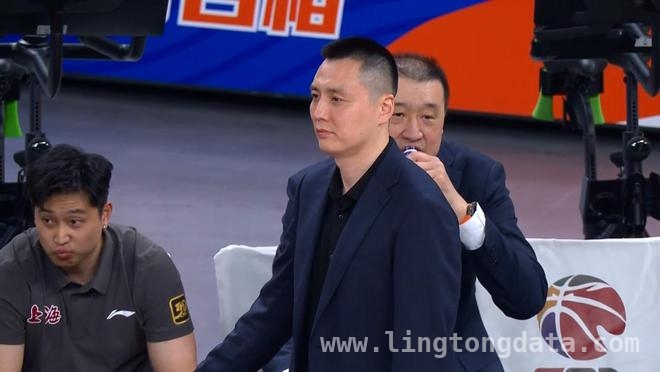 上海男篮外援更替，季后赛上限谁来决定？
