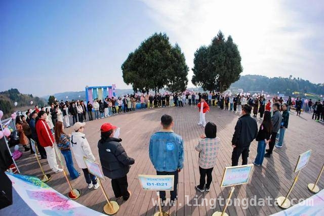 浪漫桃花岛，成都金堂单身职工交友活动欢乐多 走进金堂桃花岛交友活动，传递积极婚育文化