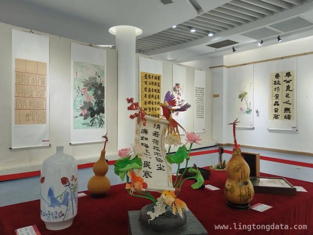 廉韵墨香！石嘴山市廉洁文化书画摄影展启幕，石嘴山廉洁书画摄影展：让清风正气浸润人心