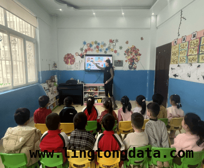 一场别开生面的爱牙活动，点亮幼儿健康未来，东鲁街道幼儿园与妇幼保健院合力，守护幼儿“齿”间幸福
