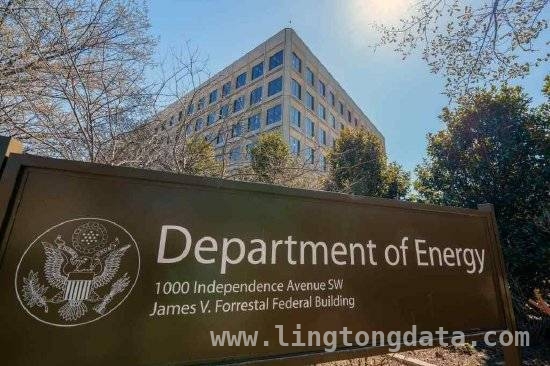 美国能源部机密文件标注防披露，拨款合同审查风云乍起，DOGE审查逼近，美国能源部拨款合同面临“大考”