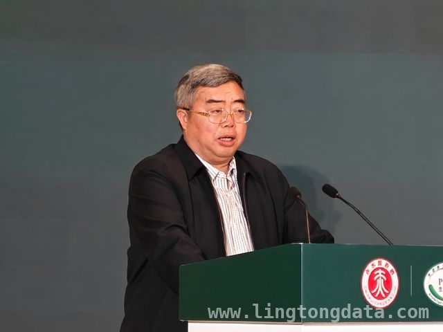 赤水酱香酒：在变与不变中续写传奇，赤水酱香酒推介会：开启酒旅融合新征程
