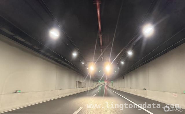 申城隧道灯光之困，何时才能告别“眩晕驾驶”？