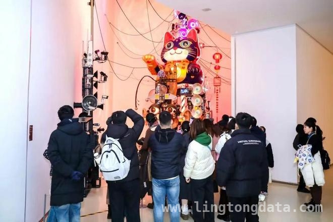 “人智时代”济南国际双年展：一场艺术的震撼之旅