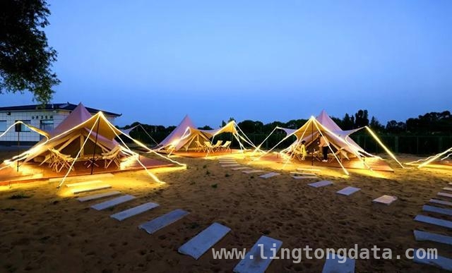 从文化服务到文旅融合，嘎鲁图镇书写北疆传奇，嘎鲁图镇：以文化为钥，开启北疆发展新篇
