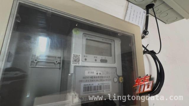 奉贤区惊现保险箱窃案，用电异常成破案关键！ 三天离家，家中保险箱被烧穿，窃贼究竟如何作案？