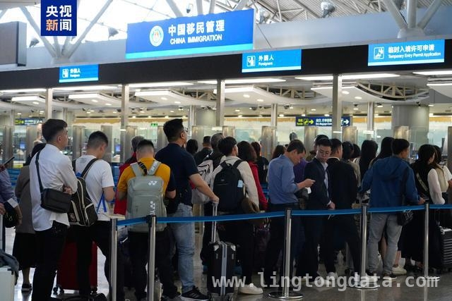 240小时过境免签百日，北京口岸外国游客量激增
