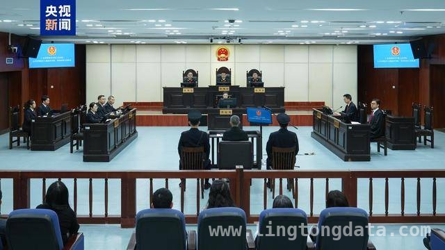 戴道晋受贿、利用影响力受贿案一审公开开庭，震惊！湖南省政协原副主席巨额受贿案一审开庭