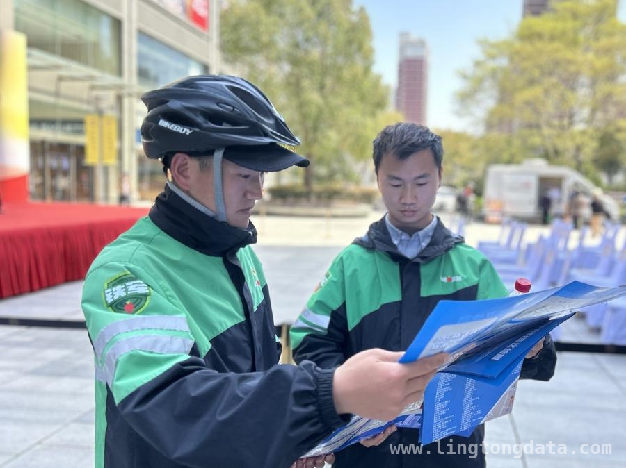 嘉兴路街道“我嘉市集”开市，多项特色活动与项目吸睛，“我嘉市集”热闹开市，嘉兴路街道推动多元主体和谐共赢