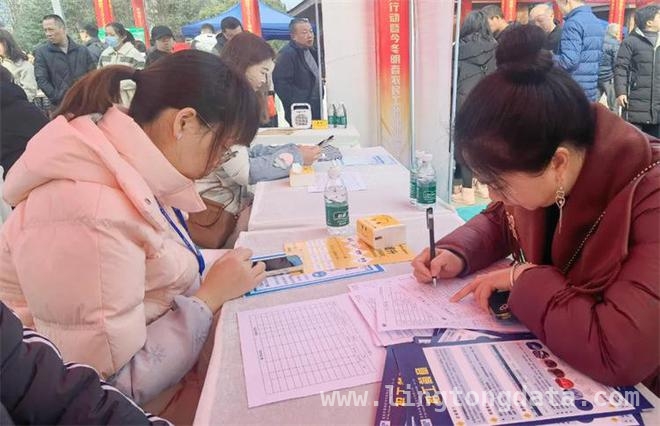 宜宾翠屏区：多举措织密就业“服务网”，促群体充分就业 宜宾翠屏区：创新就业服务，打造“一刻钟”就业新生态
