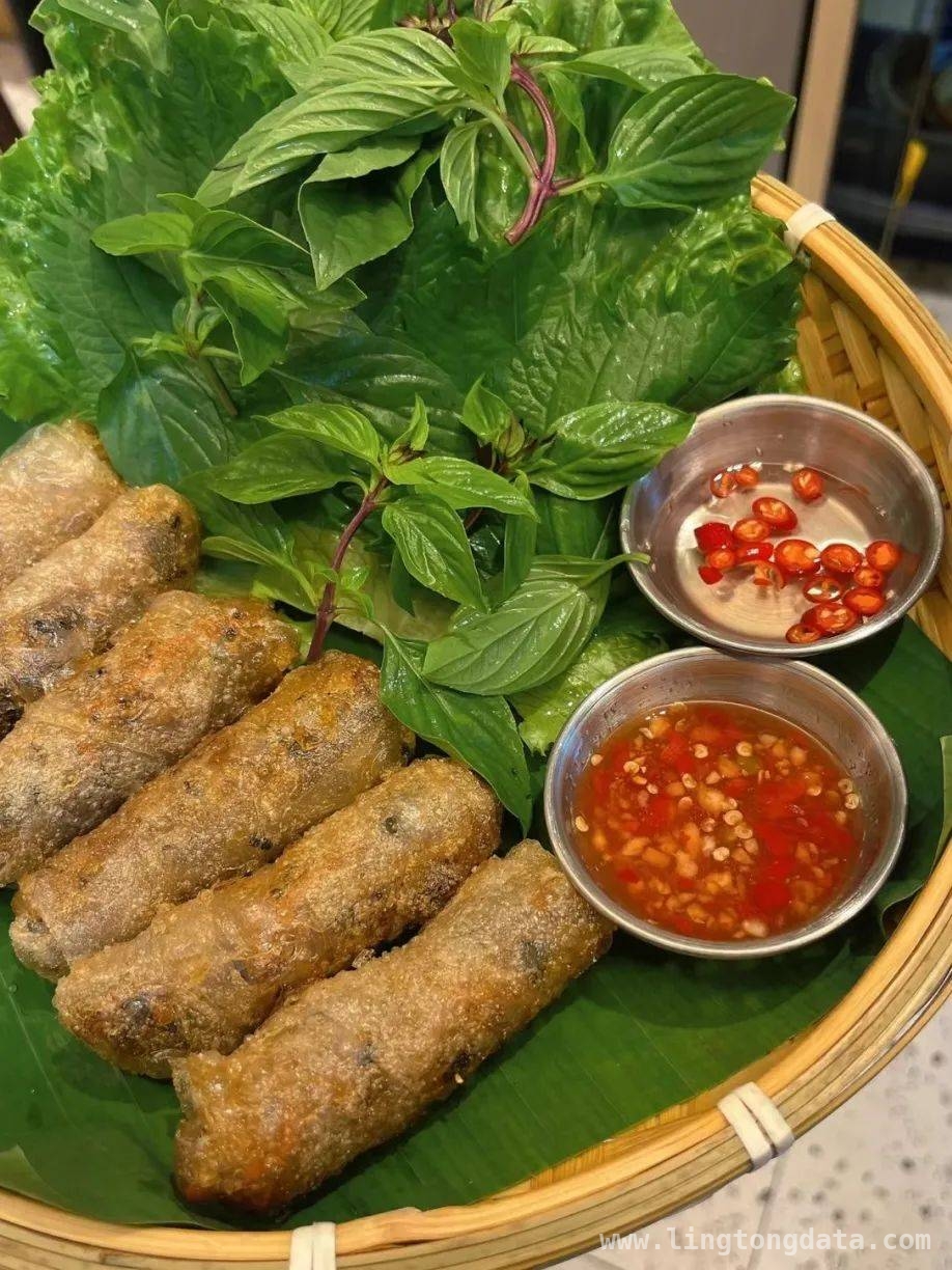广西三月三狂欢，美食、非遗、美景一个都不能少！，三月三游广西，舌尖上的非遗盛宴与绝美风光