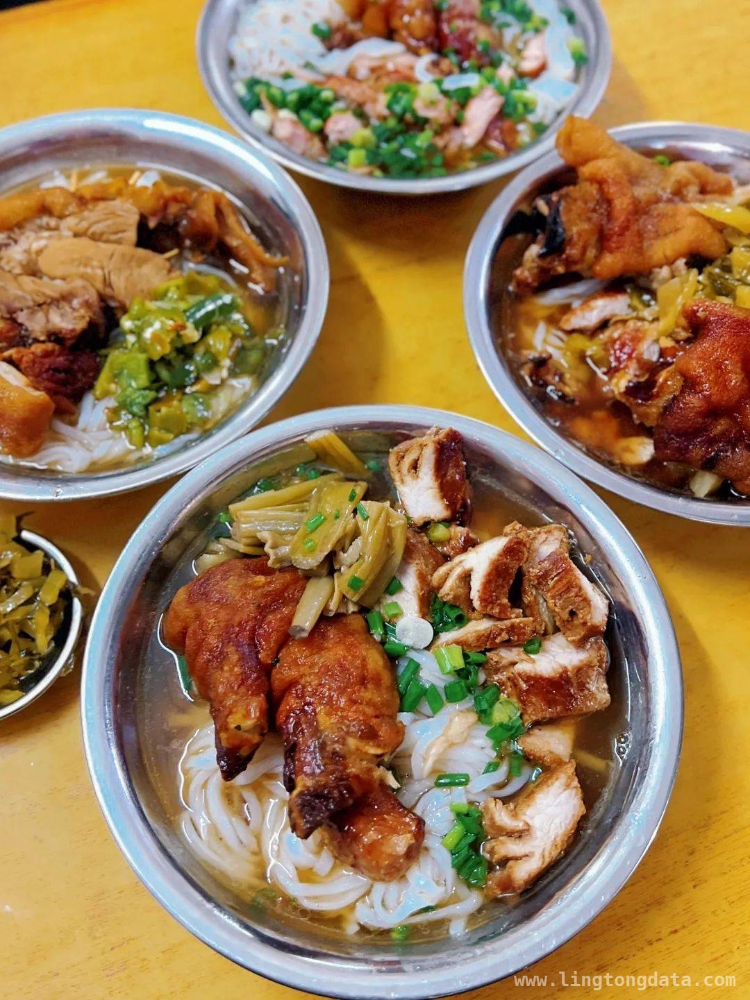 广西三月三狂欢，美食、非遗、美景一个都不能少！，三月三游广西，舌尖上的非遗盛宴与绝美风光