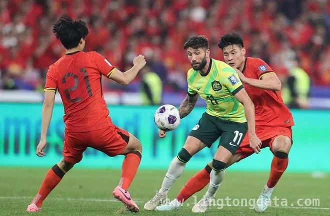 国足三连败后形势危急，挑战印尼队能否绝地求生？ 7万球迷见证国足失利，6月决战时刻将士能否不负期待？
