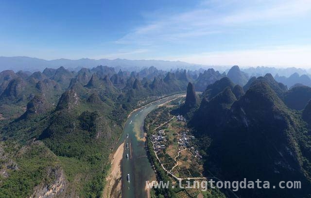 漫步桂林，邂逅诗意的山水世界，绝美桂林，山水间的梦幻仙境