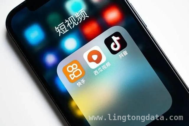 从“看”到“刷”：短视频“触图”时代的审美变革