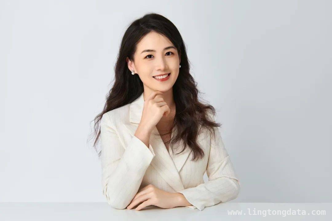 春日校园，共赴漆扇非遗文化之约，走进漆扇奇幻世界，开启春日非遗之旅