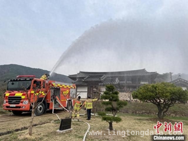 韩国庆尚道山火肆虐：伤亡惨重，文化遗产岌岌可危